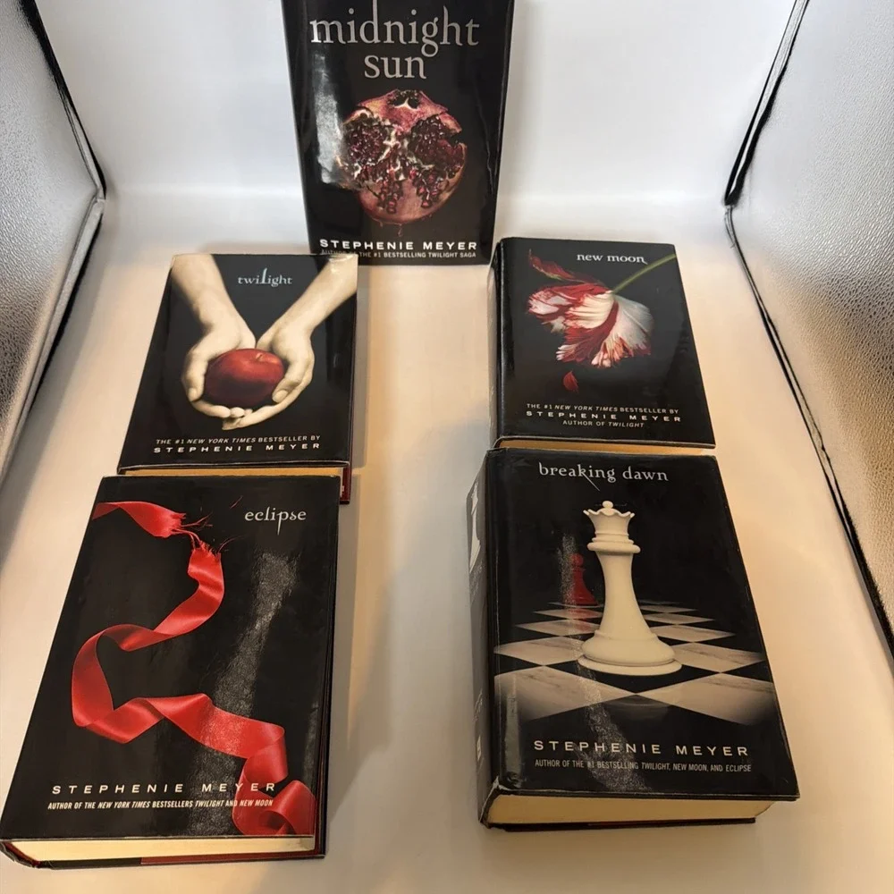 Stephenie Meyer Twilight Saga 5 Hardcover Book Lot Breaking Dawn Midnight Sun